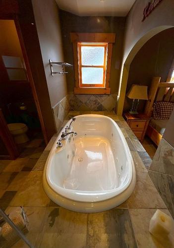 148 Stemwinder Drive, Kimberley, BC - Indoor Photo Showing Bathroom