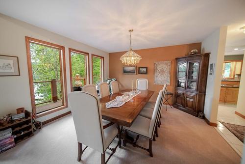 3023 Westside Road, Moyie, BC - Indoor Photo Showing Dining Room