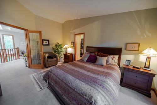 3023 Westside Road, Moyie, BC - Indoor Photo Showing Bedroom