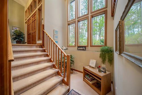 3023 Westside Road, Moyie, BC - Indoor Photo Showing Other Room