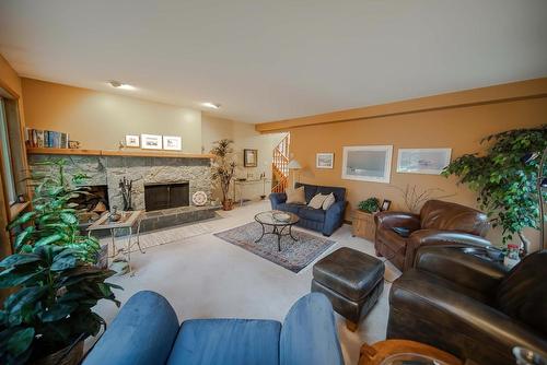 3023 Westside Road, Moyie, BC - Indoor Photo Showing Living Room With Fireplace