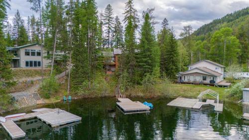 3023 Westside Road, Moyie, BC - Outdoor