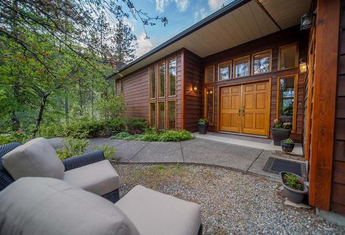 3023 Westside Road, Moyie, BC - Outdoor With Exterior