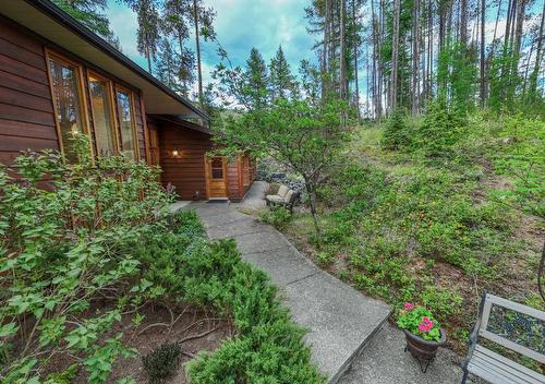 3023 Westside Road, Moyie, BC - Outdoor