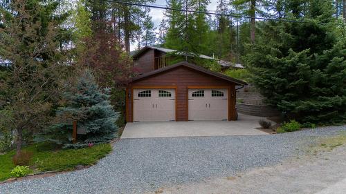 3023 Westside Road, Moyie, BC - Outdoor