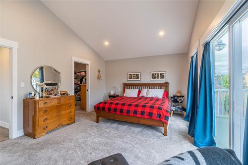 6519 Savona Access Road, Kamloops, BC - Indoor Photo Showing Bedroom