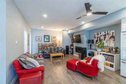 6519 Savona Access Road, Kamloops, BC - Indoor Photo Showing Living Room With Fireplace