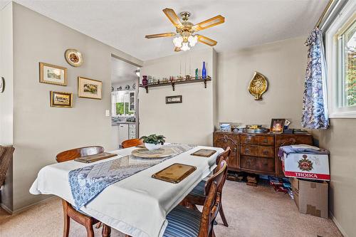 1405 Alder Street, Creston, BC - Indoor Photo Showing Dining Room