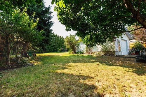 1405 Alder Street, Creston, BC - Outdoor