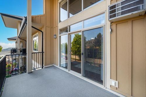 307-1390 Hillside Drive, Kamloops, BC - Outdoor With Exterior