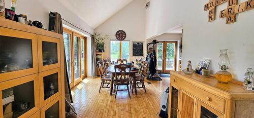 3560 Island Pond Road, Skookumchuck, BC - Indoor Photo Showing Dining Room With Fireplace