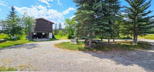 3560 Island Pond Road, Skookumchuck, BC - Outdoor