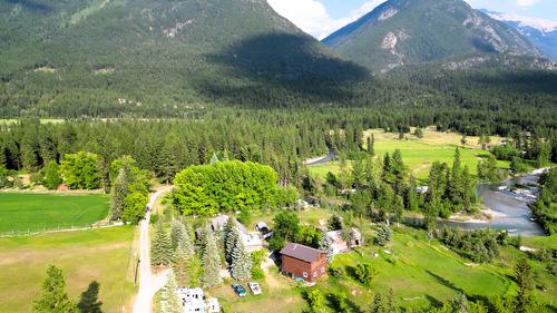 3560 Island Pond Road, Skookumchuck, BC - Outdoor With View