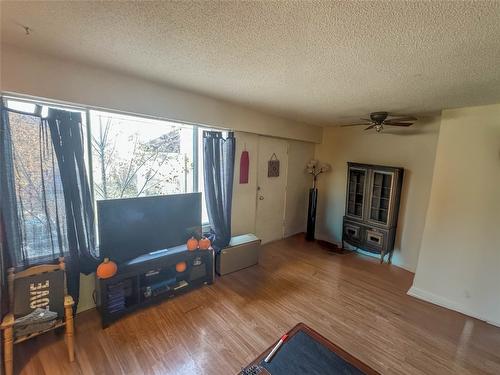 1666 Douglas Street, Merritt, BC - Indoor