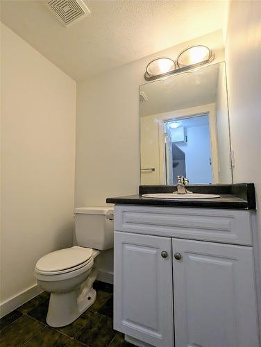 707-200 Black Forest Trail, Invermere, BC - Indoor Photo Showing Bathroom