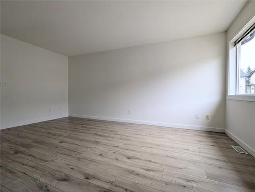 707-200 Black Forest Trail, Invermere, BC - Indoor Photo Showing Other Room