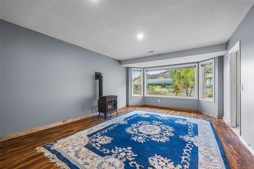 220 Lakeshore Drive, Chase, BC - Indoor