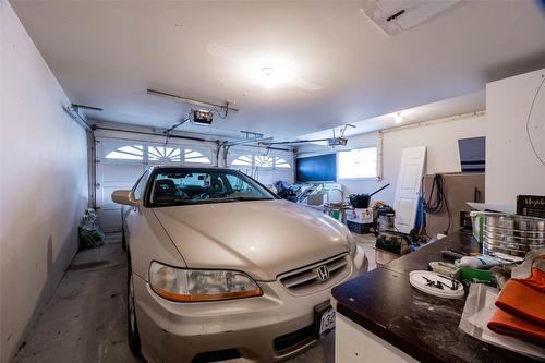 220 Lakeshore Drive, Chase, BC - Indoor Photo Showing Garage