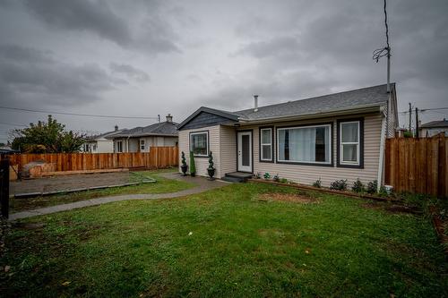 1036 Surrey Avenue, Kamloops, BC - Outdoor