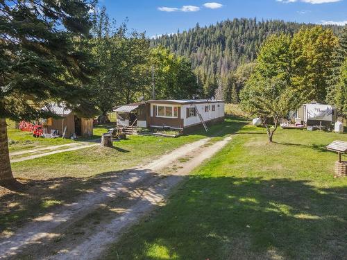 15995 Peters Road, Crawford Bay, BC 