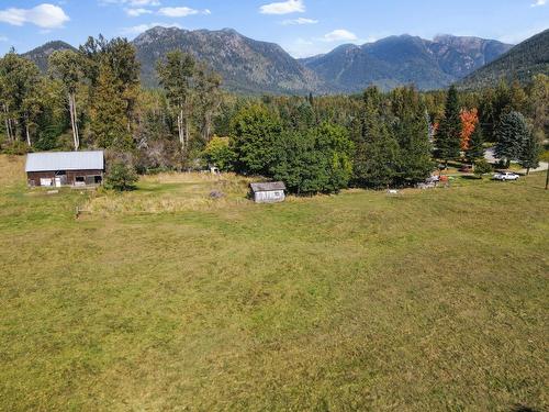 15995 Peters Road, Crawford Bay, BC 