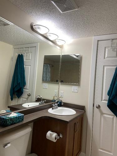 1416-205 Third Avenue, Invermere, BC - Indoor Photo Showing Bathroom