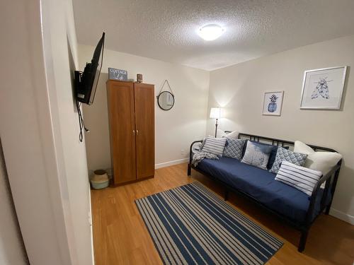 1416-205 Third Avenue, Invermere, BC - Indoor