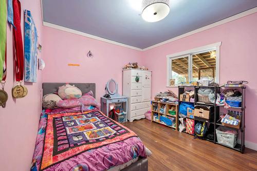 272 Guru Nanak Place, Clearwater, BC - Indoor Photo Showing Bedroom