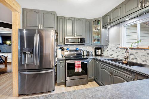 272 Guru Nanak Place, Clearwater, BC - Indoor Photo Showing Kitchen With Double Sink