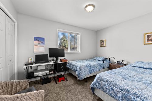 319 Brooke Drive, Chase, BC - Indoor Photo Showing Bedroom