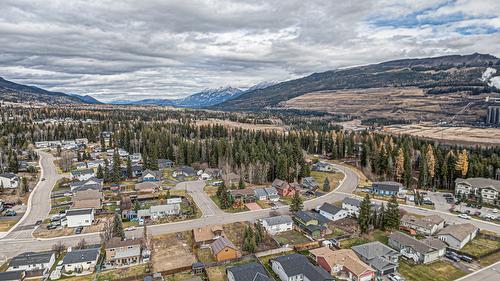 1320 Cypress Drive, Sparwood, BC - Outdoor With View