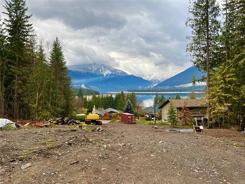 411 Bayview Road, Nakusp, BC - Outdoor With View