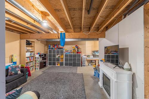 16-2655 Westsyde Road, Kamloops, BC - Indoor Photo Showing Basement