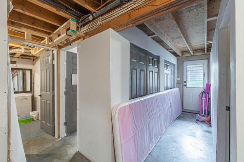 16-2655 Westsyde Road, Kamloops, BC - Indoor Photo Showing Basement