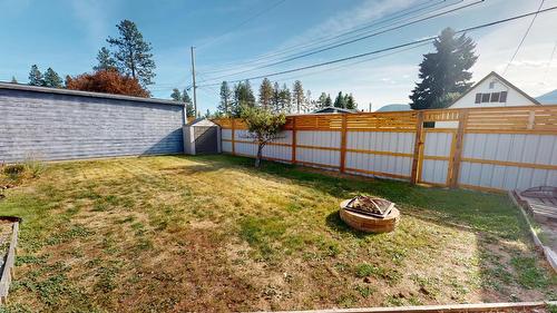 871 305Th Street, Kimberley, BC - Outdoor