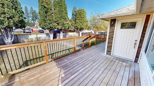 871 305Th Street, Kimberley, BC - Outdoor With Deck Patio Veranda With Exterior