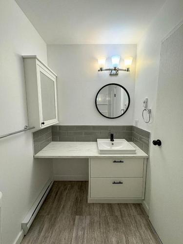 314-1703 Menzies Street, Merritt, BC - Indoor Photo Showing Bathroom