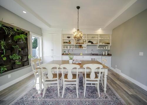 6040 Parnaby Road, Cranbrook, BC - Indoor Photo Showing Dining Room