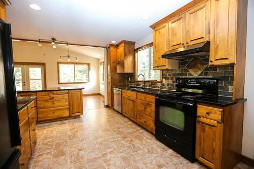 4598 Cedar Hill Road, Falkland, BC - Indoor Photo Showing Kitchen