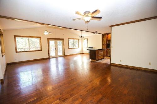 4598 Cedar Hill Road, Falkland, BC - Indoor Photo Showing Other Room