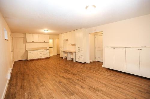 4598 Cedar Hill Road, Falkland, BC - Indoor Photo Showing Other Room