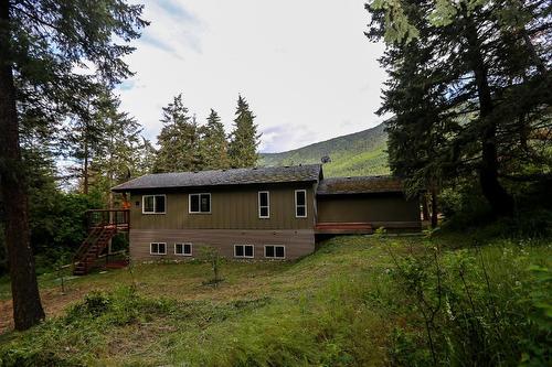 4598 Cedar Hill Road, Falkland, BC - Outdoor