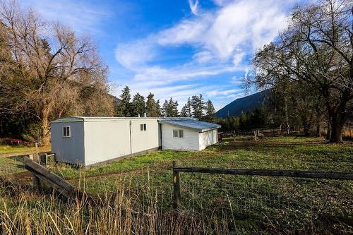 4598 Cedar Hill Road, Falkland, BC - Outdoor