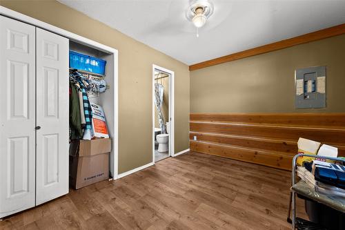 412 Sumac Road, Tappen, BC - Indoor Photo Showing Other Room