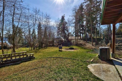 412 Sumac Road, Tappen, BC - Outdoor