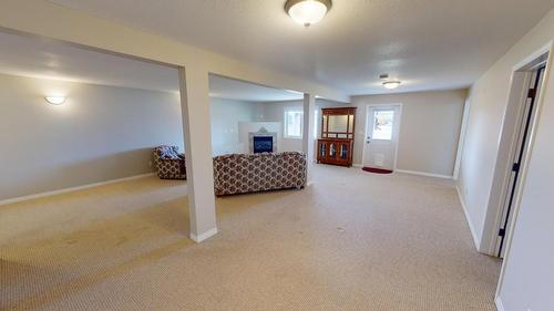 27-1401 30Th  N Avenue, Cranbrook, BC - Indoor Photo Showing Bedroom