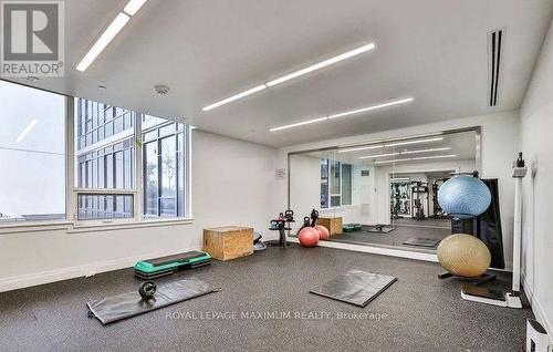 2203 - 3700 Highway 7 Road, Vaughan, ON - Indoor Photo Showing Gym Room