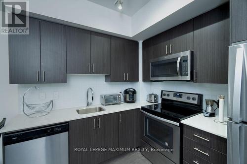 2203 - 3700 Highway 7 Road, Vaughan, ON - Indoor Photo Showing Kitchen With Stainless Steel Kitchen With Upgraded Kitchen