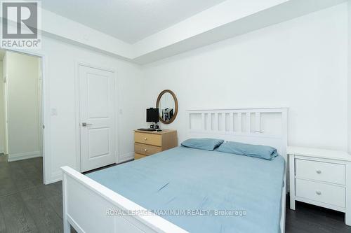 2203 - 3700 Highway 7 Road, Vaughan, ON - Indoor Photo Showing Bedroom