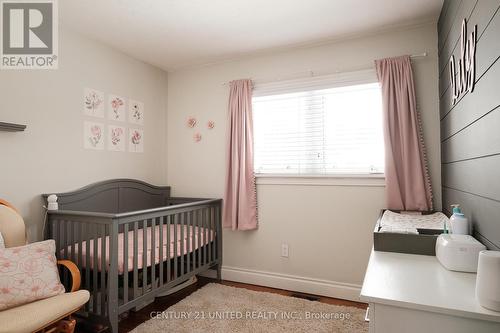 931 Barnardo Avenue, Peterborough (Northcrest), ON - Indoor Photo Showing Bedroom